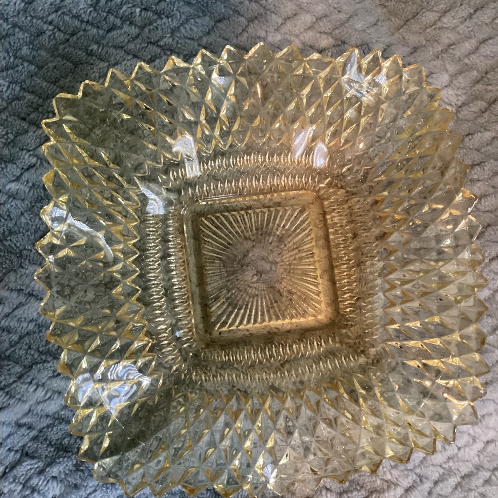 Vintage Federal AMBER Glass Ruffled
Edge Candy Dish Diamond Cut 6"